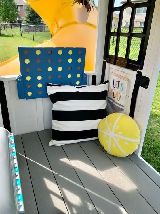 Playhouse Swing