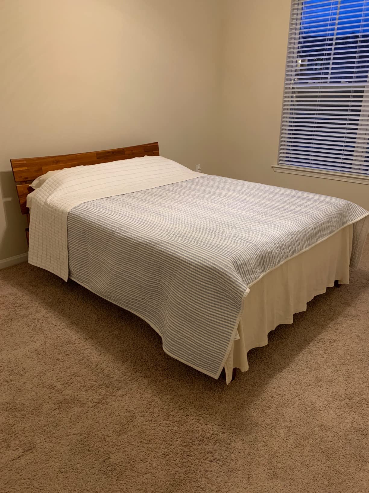 【Furniture】Acacia Aurora 14 Inch Wood Platform Bed, Bed Frame with Headboard, King Size