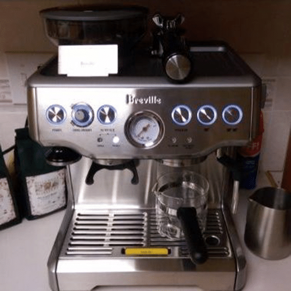 Breville BES870XL Barista Express Espresso Machine