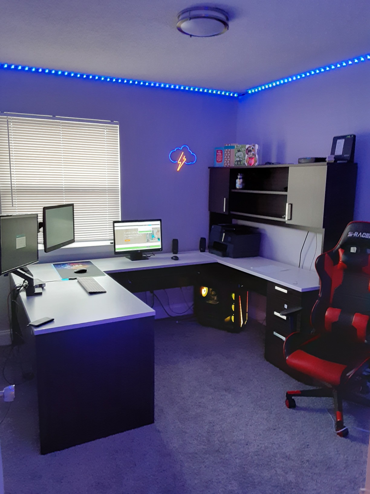 【Furniture】Bestar Ridgeley U-Shaped Executive Desk with Pedestal and Hutch, 65W, White Chocolate