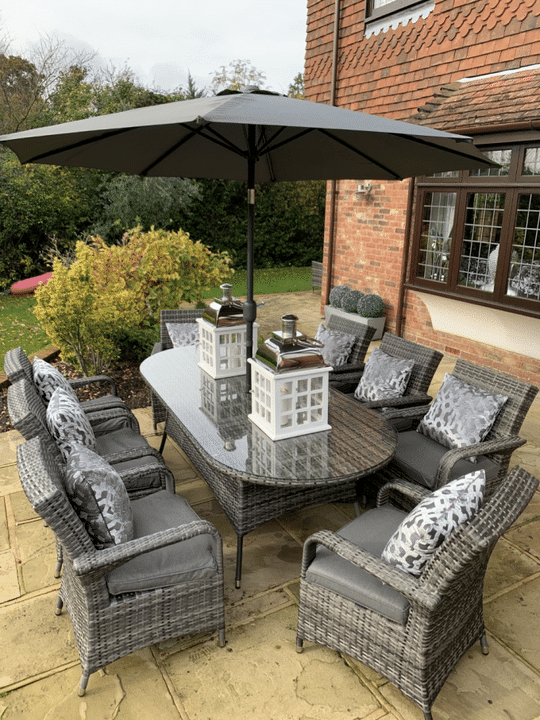 HOTSALES 8 SAVANNAH Armchair oval table set.