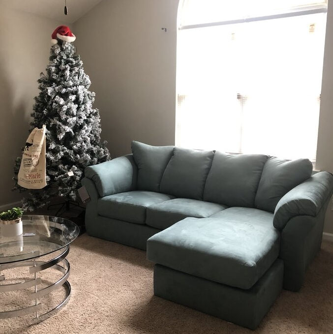 Torin Living Room Set