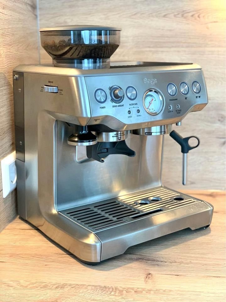 Sage Barista Touch Impress including accessories