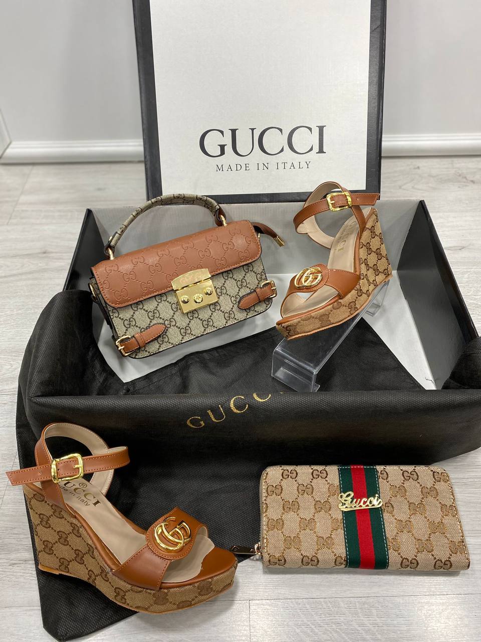 Bag,Shoes and Wallet Combine