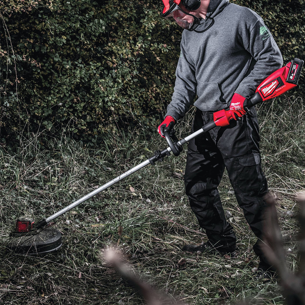Milwaukee M18 FUEL Quik-Lok 3000-21 16 in. 18 V Battery Trimmer and Blower Combo Kit