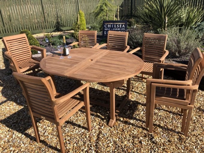 Outdoor teak furniture dining table
