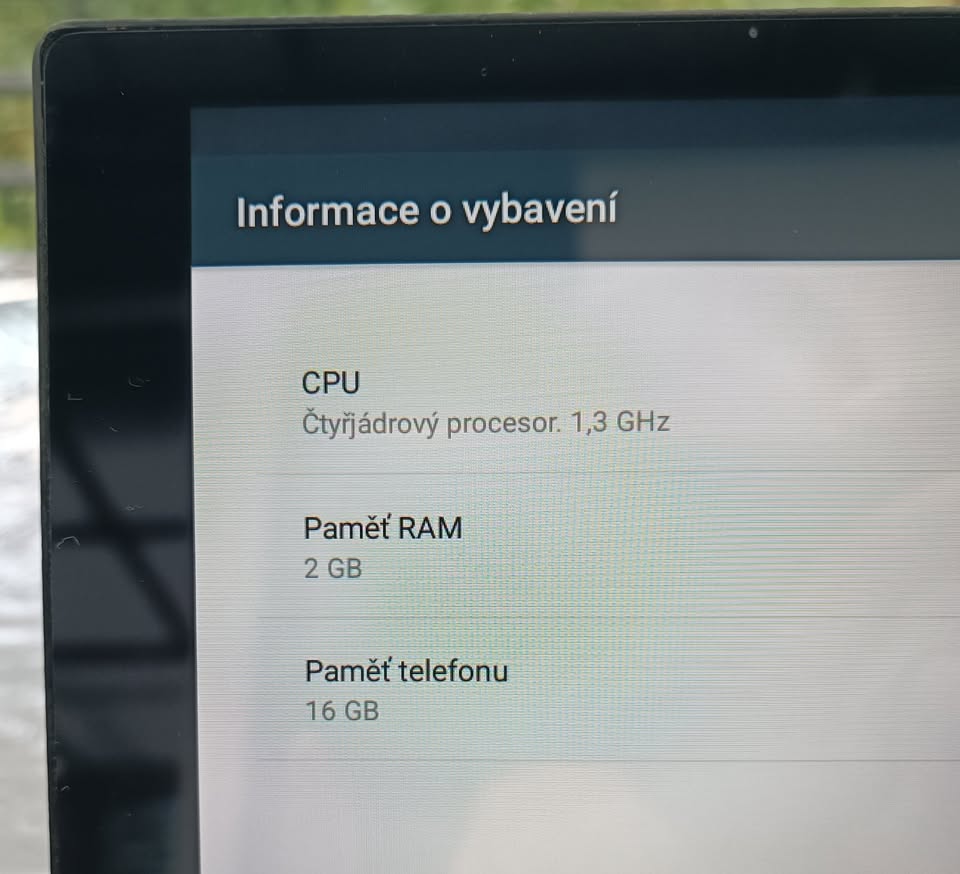 Tablet Lenovo Yoga Tab / 16GB / Wifi / 2GB RAM / 10