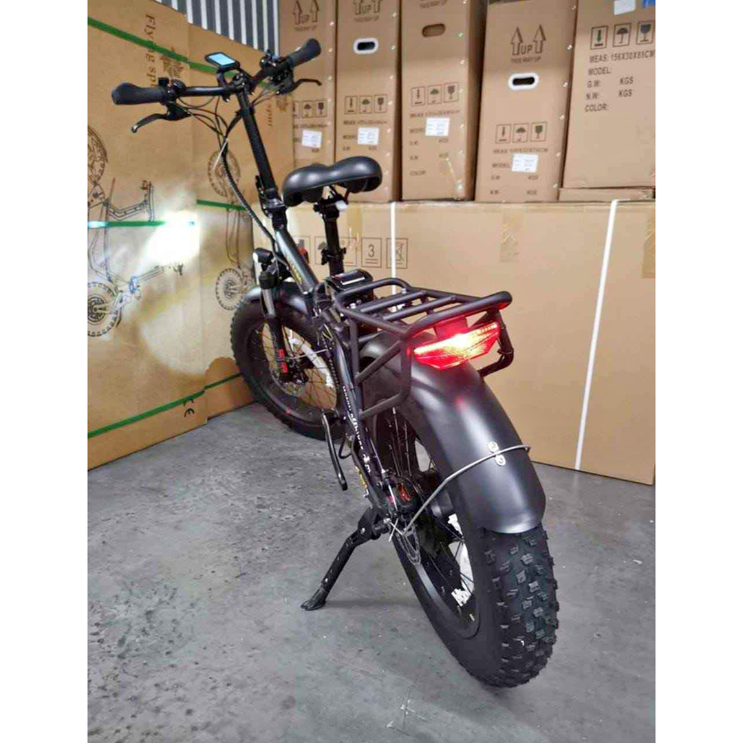 Foldable electric bike in quiet new state, inbox to get final quotes